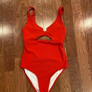 Cut Out Scoop Neck One-piece Swimsuit Red